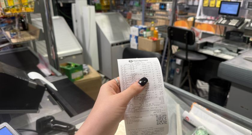  3    : , &     