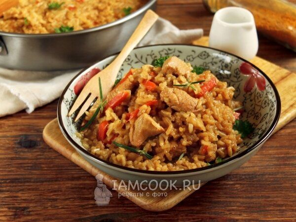 Ароматное наслаждение: рис с курицей под соусом карри