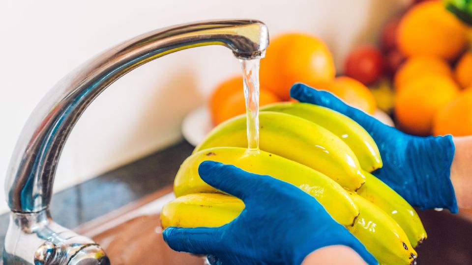 Мыть или не мыть фрукты в кожуре: точка в многолетнем споре наконец поставлена