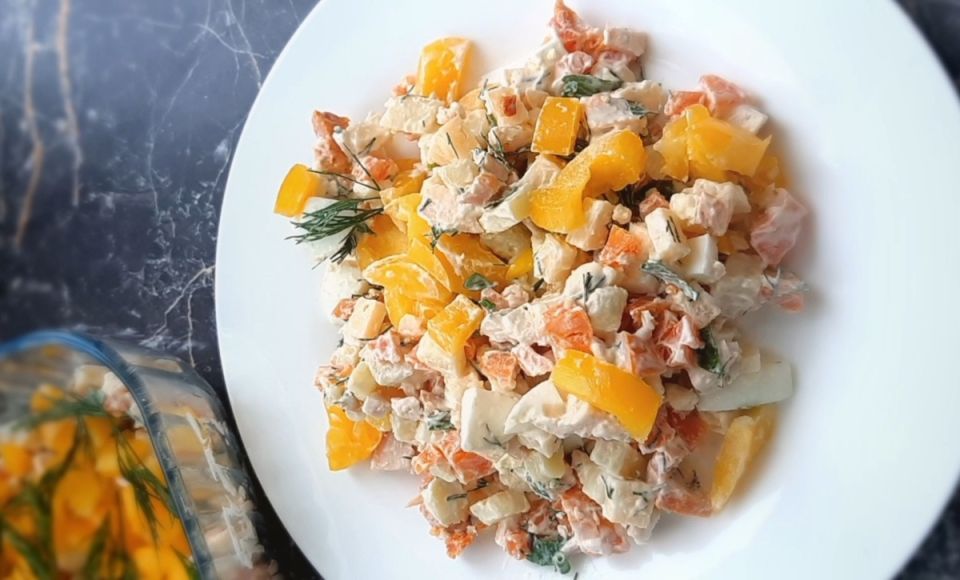 Яркое настроение в салате на каждый день