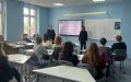 В рамках повышения безопасности дорожного движения, сотрудники Госавтоинспекции города Балтийска провели занятие с родителями учеников параллели 6-7 класов лицея 1