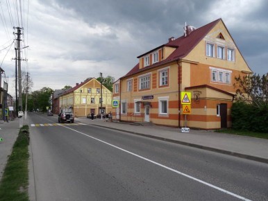        200 