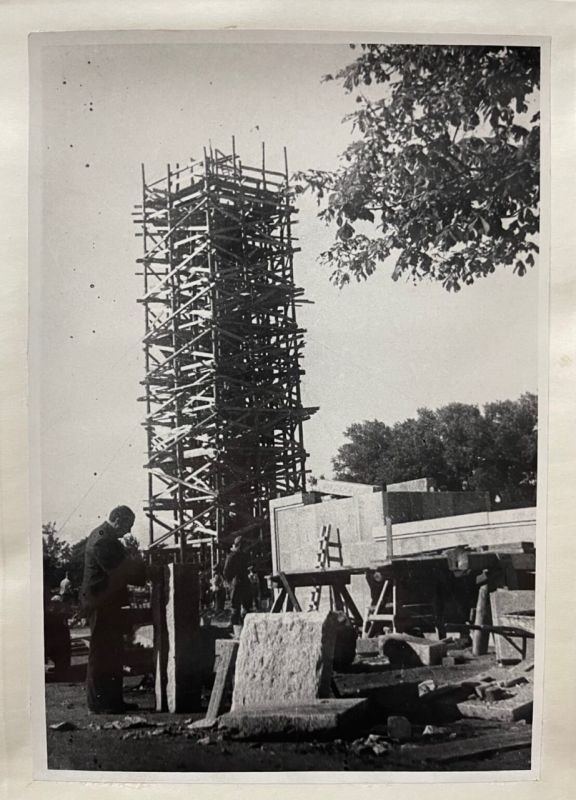  80           ,           