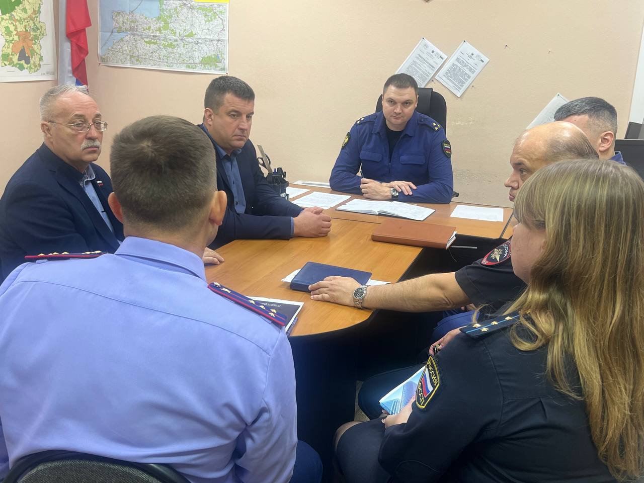 Заместитель прокурора области Роман Ерисковский представил назначенного Гусевского городского прокурора и провел прием граждан Заместитель прокурора области Роман Ерисковский представил назначенного Гусевского городского прокурора и провел прием граждан