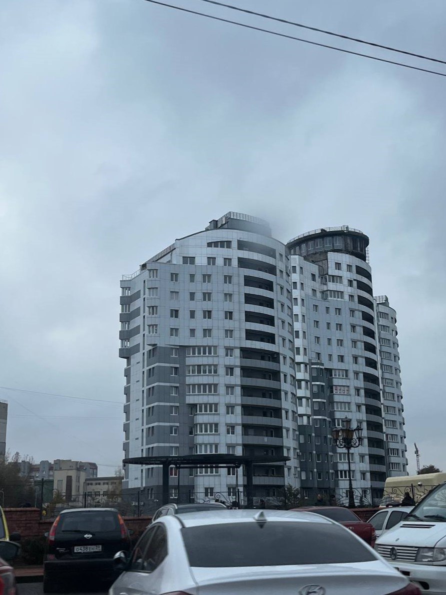 Фонд капремонта восстановит крышу и фасад горевшей высотки на улице Эпроновской в Калининграде Фонд капремонта восстановит крышу и фасад горевшей высотки на улице Эпроновской в Калининграде