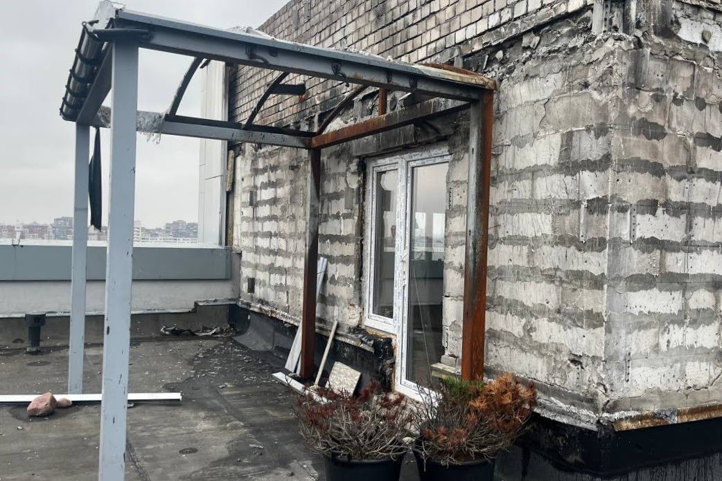 Фонд капремонта восстановит крышу и фасад горевшей высотки на улице Эпроновской в Калининграде Фонд капремонта восстановит крышу и фасад горевшей высотки на улице Эпроновской в Калининграде