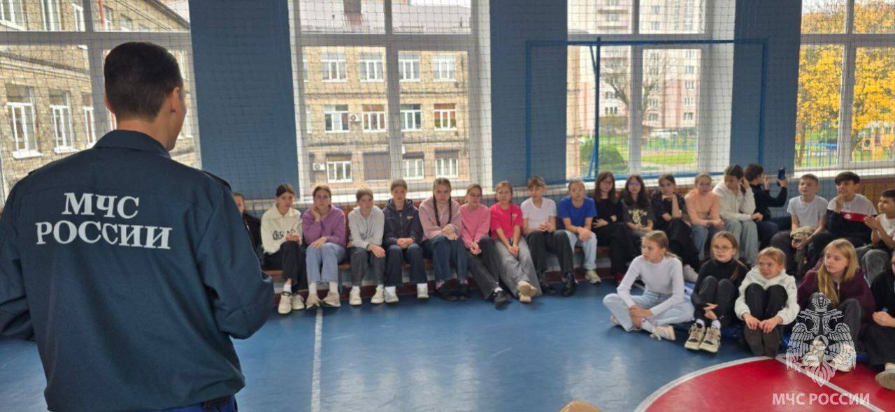 Кадеты проводят каникулы с пользой Кадеты проводят каникулы с пользой