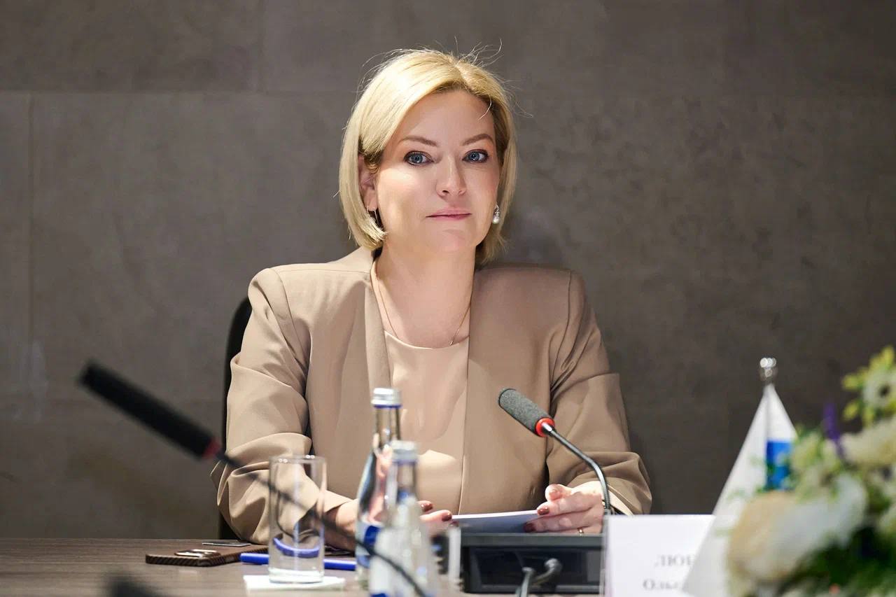 Ольга Любимова: Провели заседание Подкомиссии по культуре межправительственной комиссии по экономическому сотрудничеству между Россией и Кыргызстаном вместе с Министром культуры, информации и молодежной политики Республики... Ольга Любимова: Провели заседание Подкомиссии по культуре межправительственной комиссии по экономическому сотрудничеству между Россией и Кыргызстаном вместе с Министром культуры, информации и молодежной политики Республики...