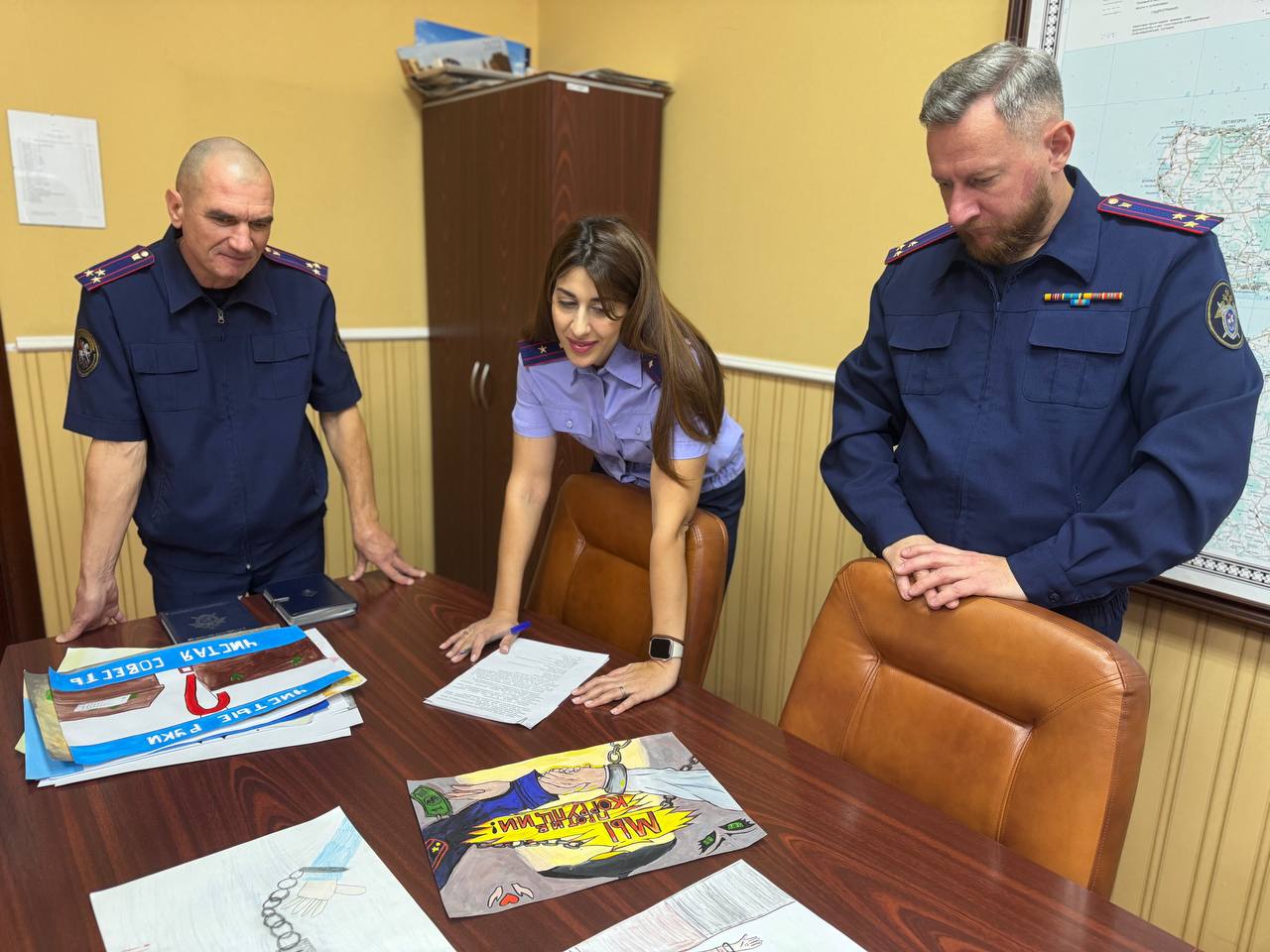 В следственном управлении подведены итоги первого этапа ежегодного конкурса детского рисунка, посвященного Международному дню борьбы с коррупцией В следственном управлении подведены итоги первого этапа ежегодного конкурса детского рисунка, посвященного Международному дню борьбы с коррупцией