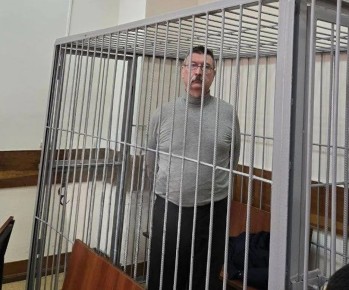 Показания на бывшего начальника госстройнадзора Минобороны Юрия Кожевникова, обвиняемого в пяти эпизодах взяточничества, дали фигуранты других уголовных дел о мошенничествах при возведении военных объектов в Калининградской...