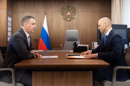 Дмитрий Патрушев и губернатор Калининградской области Алексей Беспрозванных обсудили вопросы развития агропромышленного комплекса и экологии региона