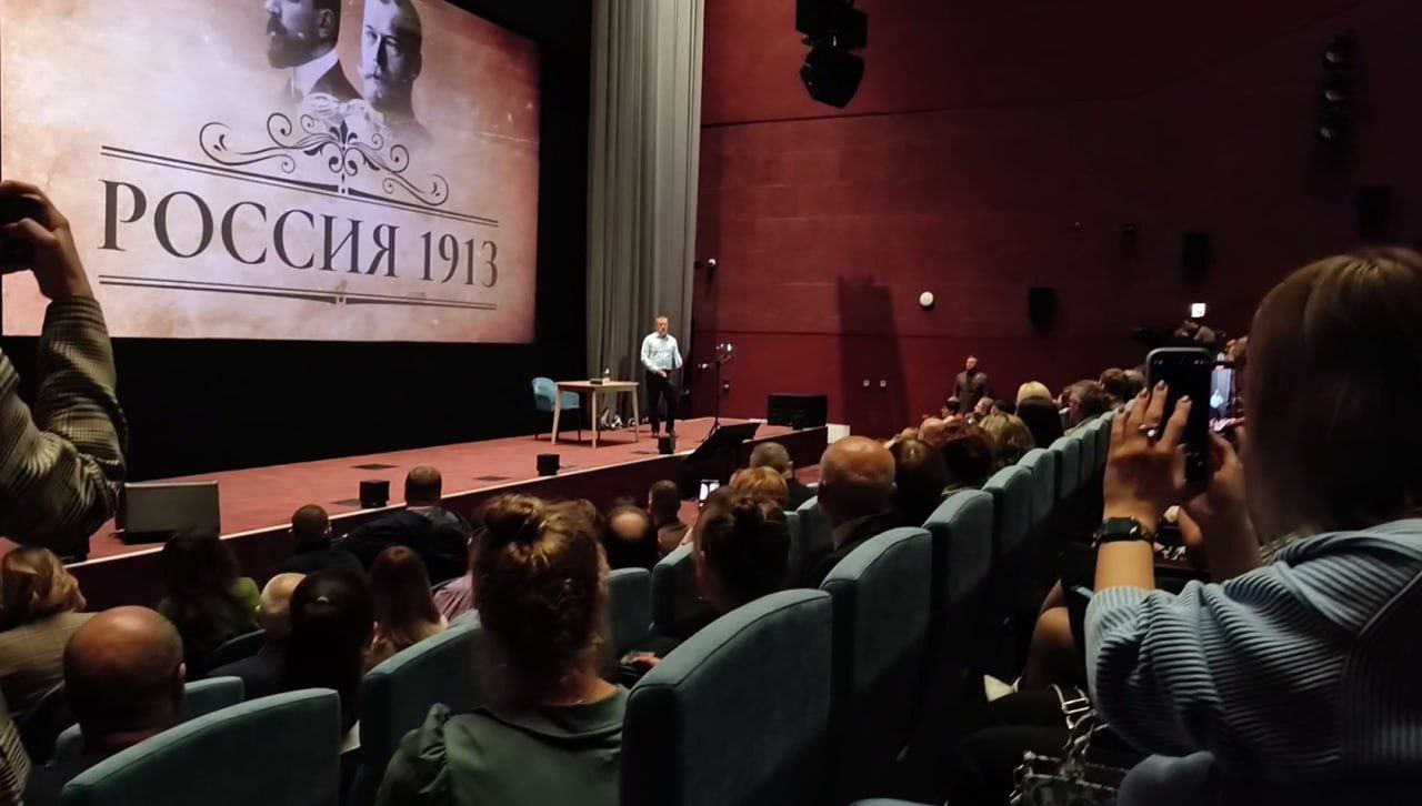 Владимир Мединский: Прочитал 2 лекции – в Калининграде и СПб Владимир Мединский: Прочитал 2 лекции – в Калининграде и СПб