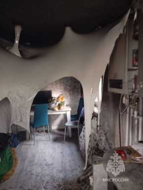 Загоревшаяся в одной из калининградских квартир стиральная машина создала инсталляцию в стиле Сальвадора Дали (фото)