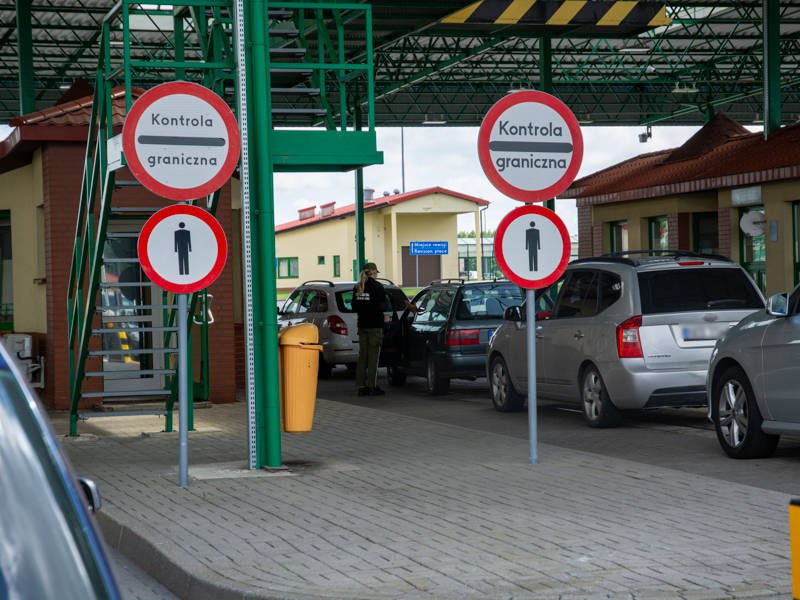 Немцы внезапно начали вывозить головы кукол из Калининградской области