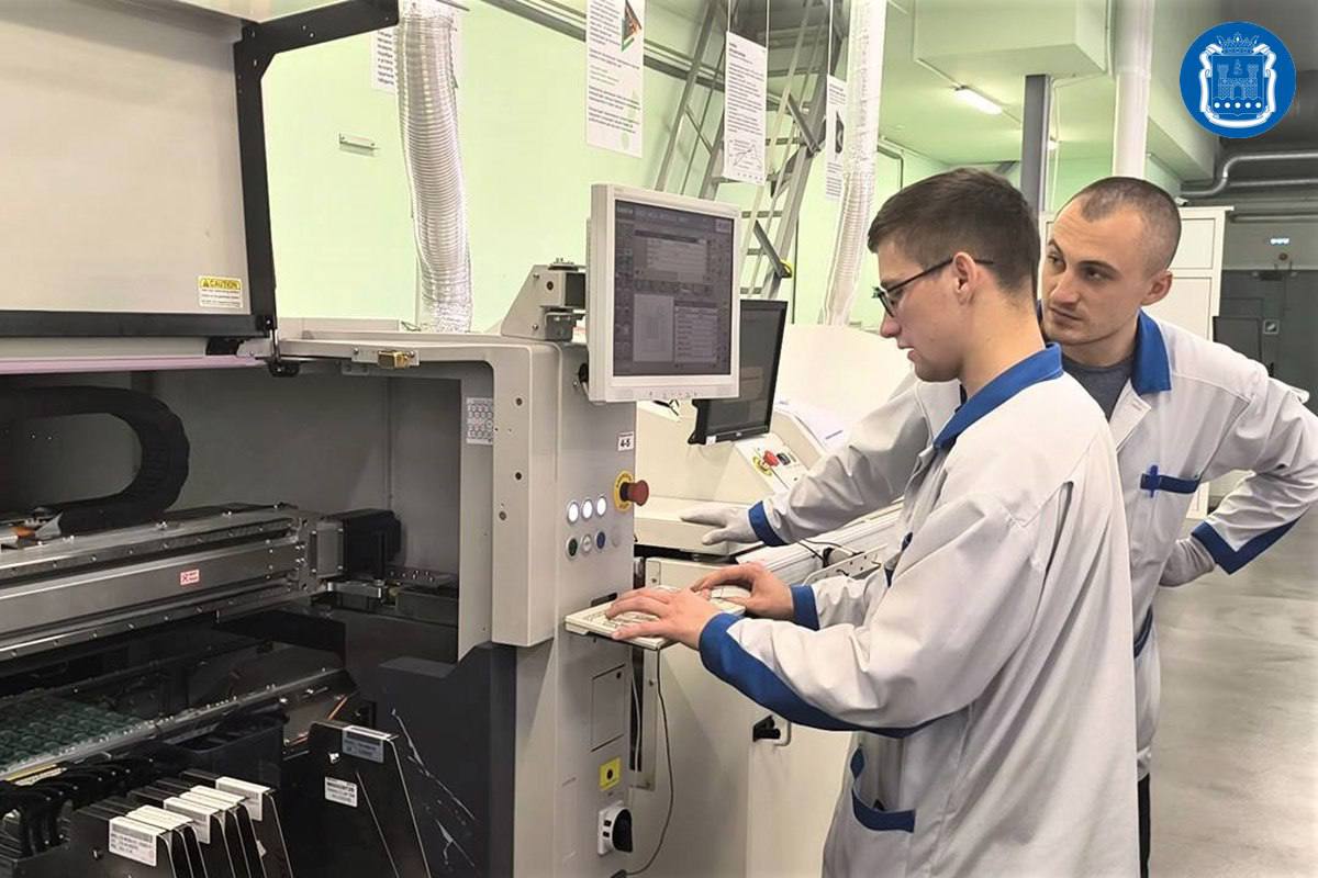 Калининградские школьники сконструировали и запустили ракеты Калининградские школьники сконструировали и запустили ракеты