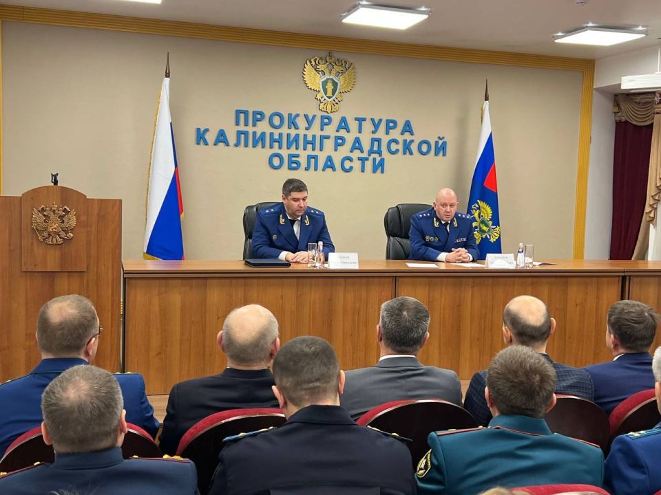 Заместитель Генерального прокурора России Алексей Захаров представил вновь назначенного прокурора Калининградской области Максима Попова и провел прием граждан