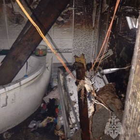 Огнеборцы потушили пожар в Калининграде