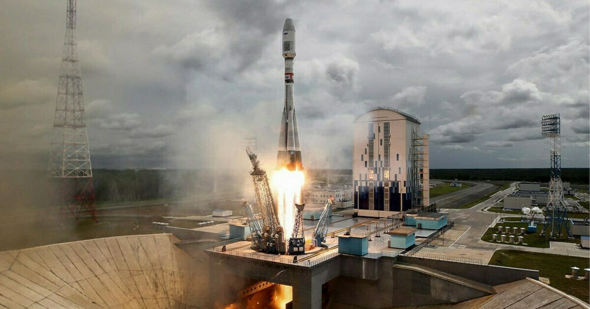 Долги в иллюминаторе видны: энергетики обесточили часть объектов на космодроме Восточный