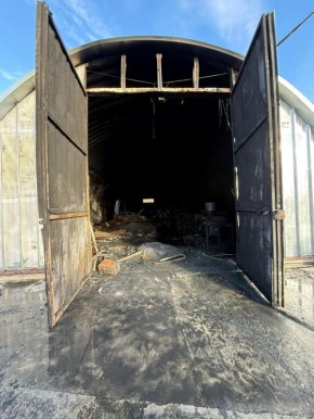 При пожаре на Двинской погиб сторож организации