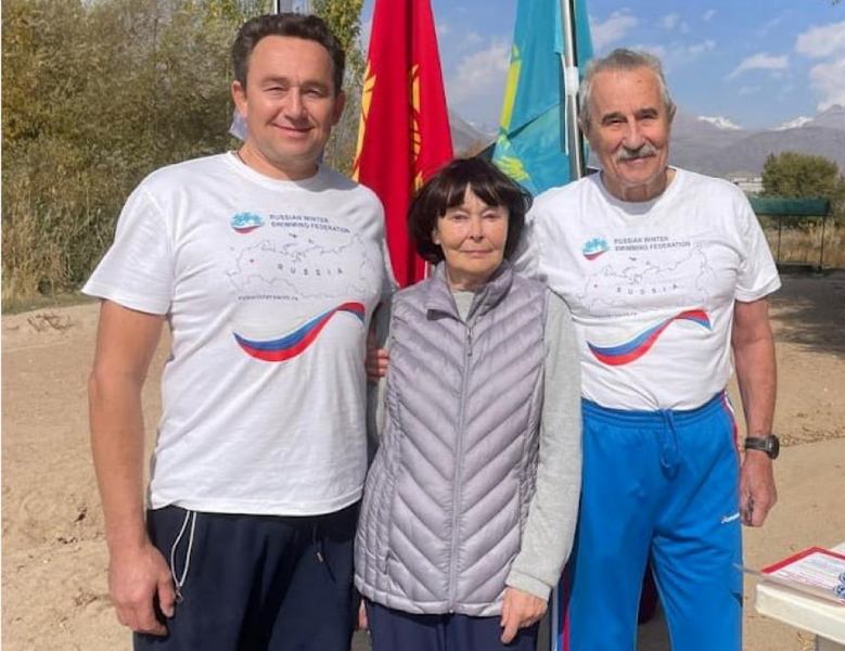 Переплывший Берингов пролив из Светлогорска обогнал всех