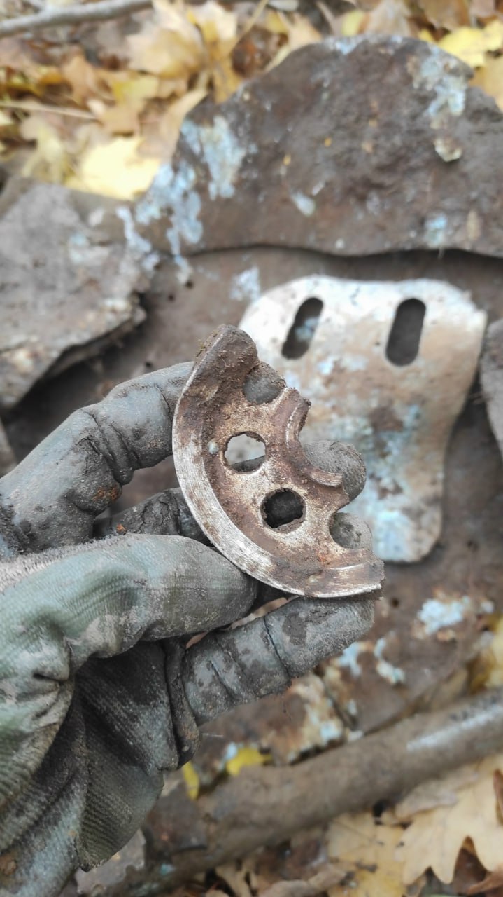 Под Багратионовском нашли место падения штурмовика Ил-2, сбитого в 1945 году Под Багратионовском нашли место падения штурмовика Ил-2, сбитого в 1945 году