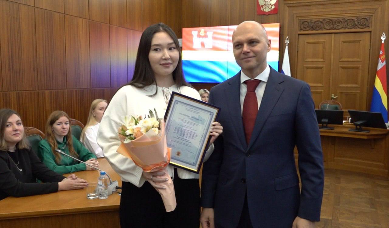 В 2026 году жилищные сертификаты в регионе смогут получать все учителя