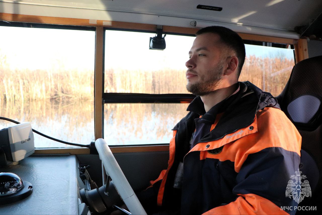 На акватории реки Преголя прошли тренировки сотрудников поисково-спасательного отряда МЧС России по Калининградской области На акватории реки Преголя прошли тренировки сотрудников поисково-спасательного отряда МЧС России по Калининградской области