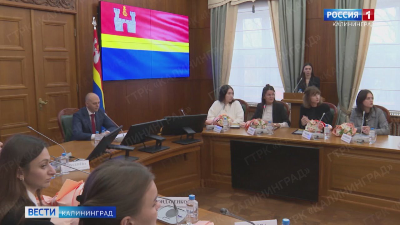 Глава региона поручил министерству образования рассмотреть возможность расширения перечня получателей сертификата на жилье для учителей