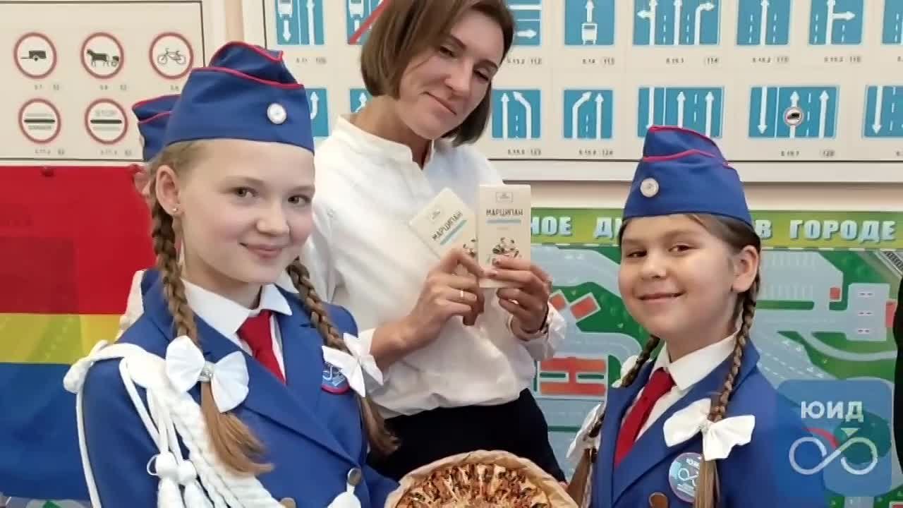 ДРУЖНАЯ СТРАНА ЮИД. 7 ноября состоялась дружеская онлайн-встреча юных инспекторов движения Калининградской и Липецкой областей, приуроченная ко Дню народного единства