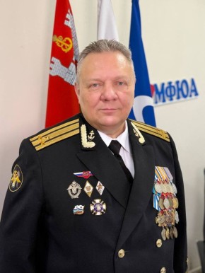 С профессиональным праздником сотрудников полиции поздравил председатель Общественного совета при УМВД России по Калининградской области Вадим Филиппов