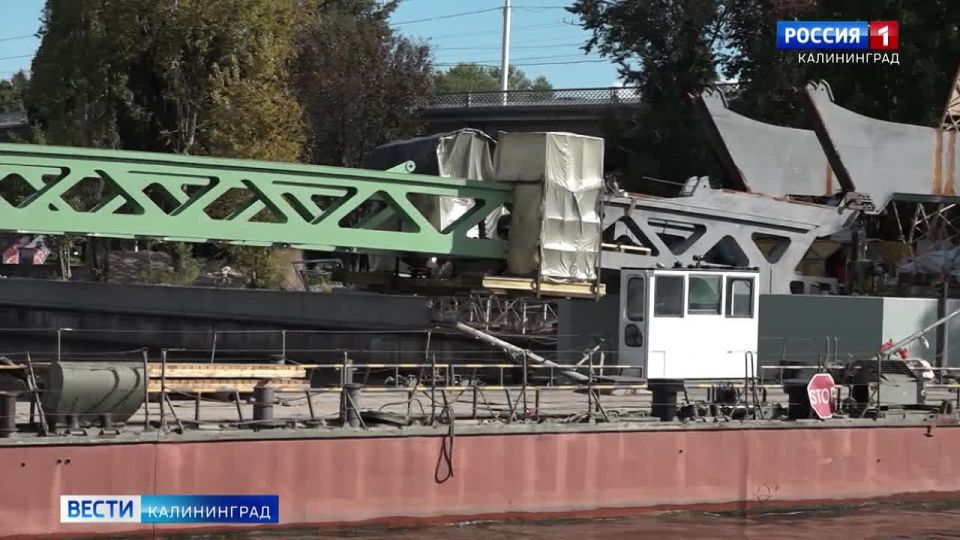 Губернатор Алексей Беспрозванных и Председатель Правления Сбербанка Герман Греф обсудили ход разработки Карты калининградца и другие совместные проекты региона и компании