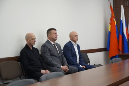 В Зеленоградске ставят жирный крест на эпохе Кошевого