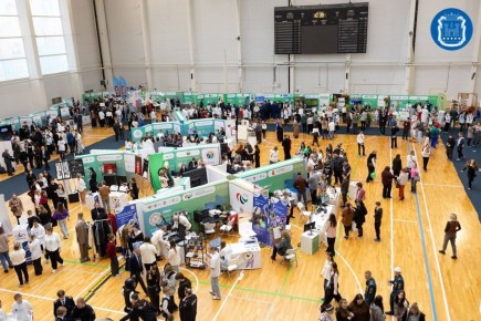 В «Автотор-Арене» стартовала выставка «PRO Образование» для школьников