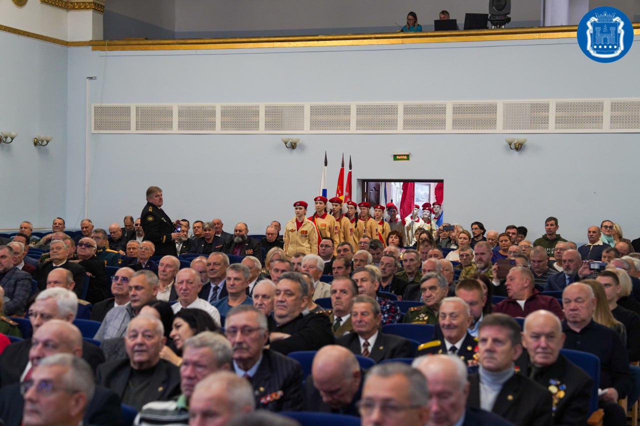 В Калининграде прошёл слёт ветеранов боевых действий В Калининграде прошёл слёт ветеранов боевых действий