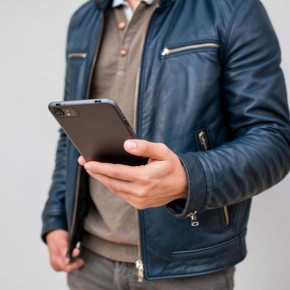 Полицейские Немана возбудили уголовные дела в отношении подозреваемого в краже у малознакомого собутыльника