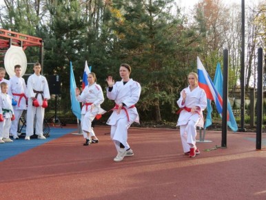 Елена Дятлова: Сразу две спортивные площадки в районе улицы Красной обновляем в этом году