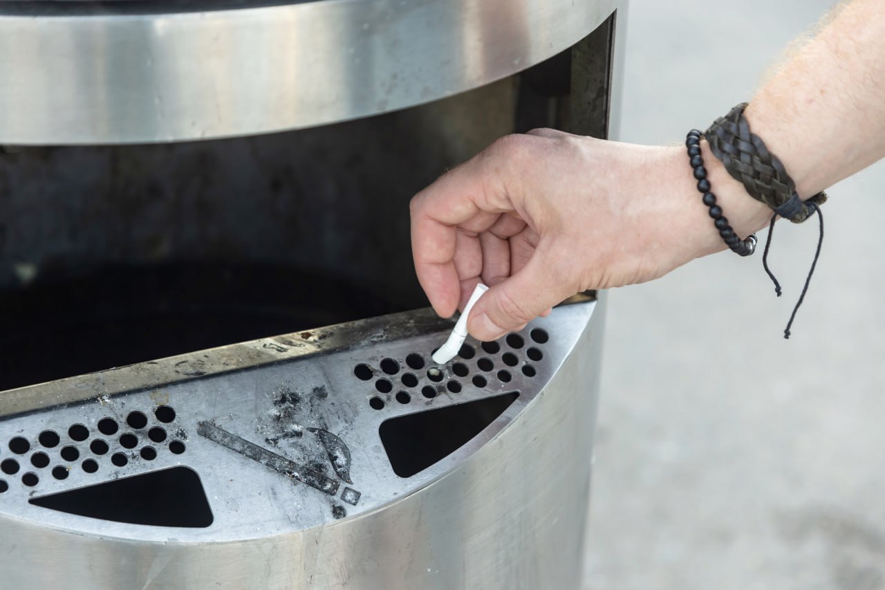 В России предлагают запретить продажу табака целому поколению