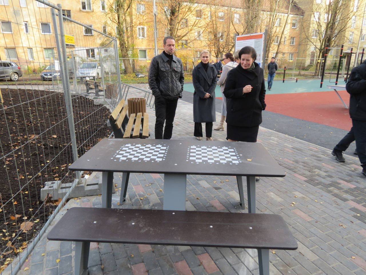 Елена Дятлова: Сразу две спортивные площадки в районе улицы Красной обновляем в этом году Елена Дятлова: Сразу две спортивные площадки в районе улицы Красной обновляем в этом году