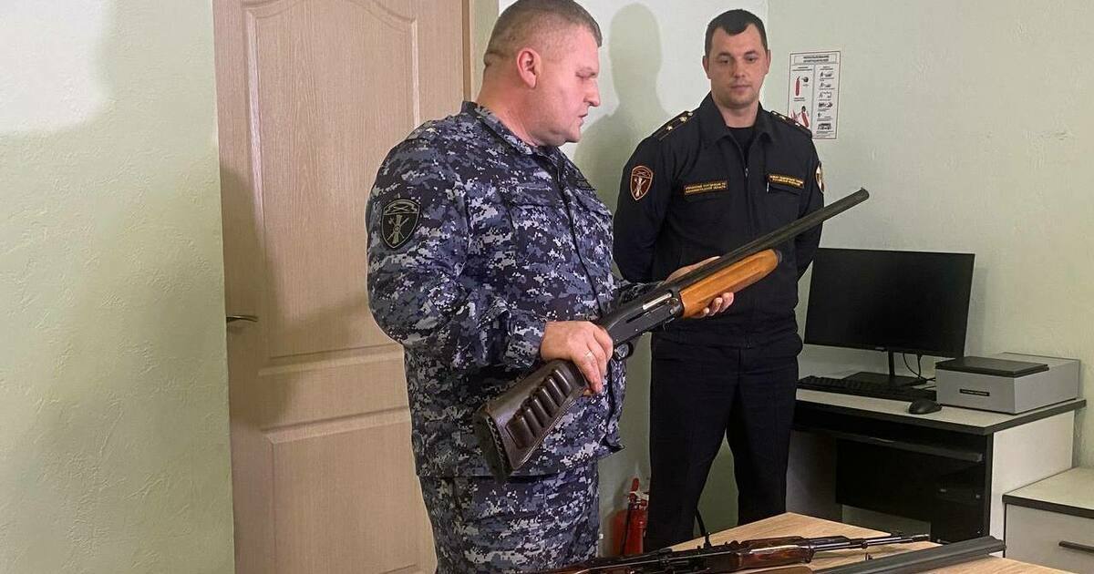 Калининградцы охотно откликаются на предложение передать оружие на СВО — Росгвардия