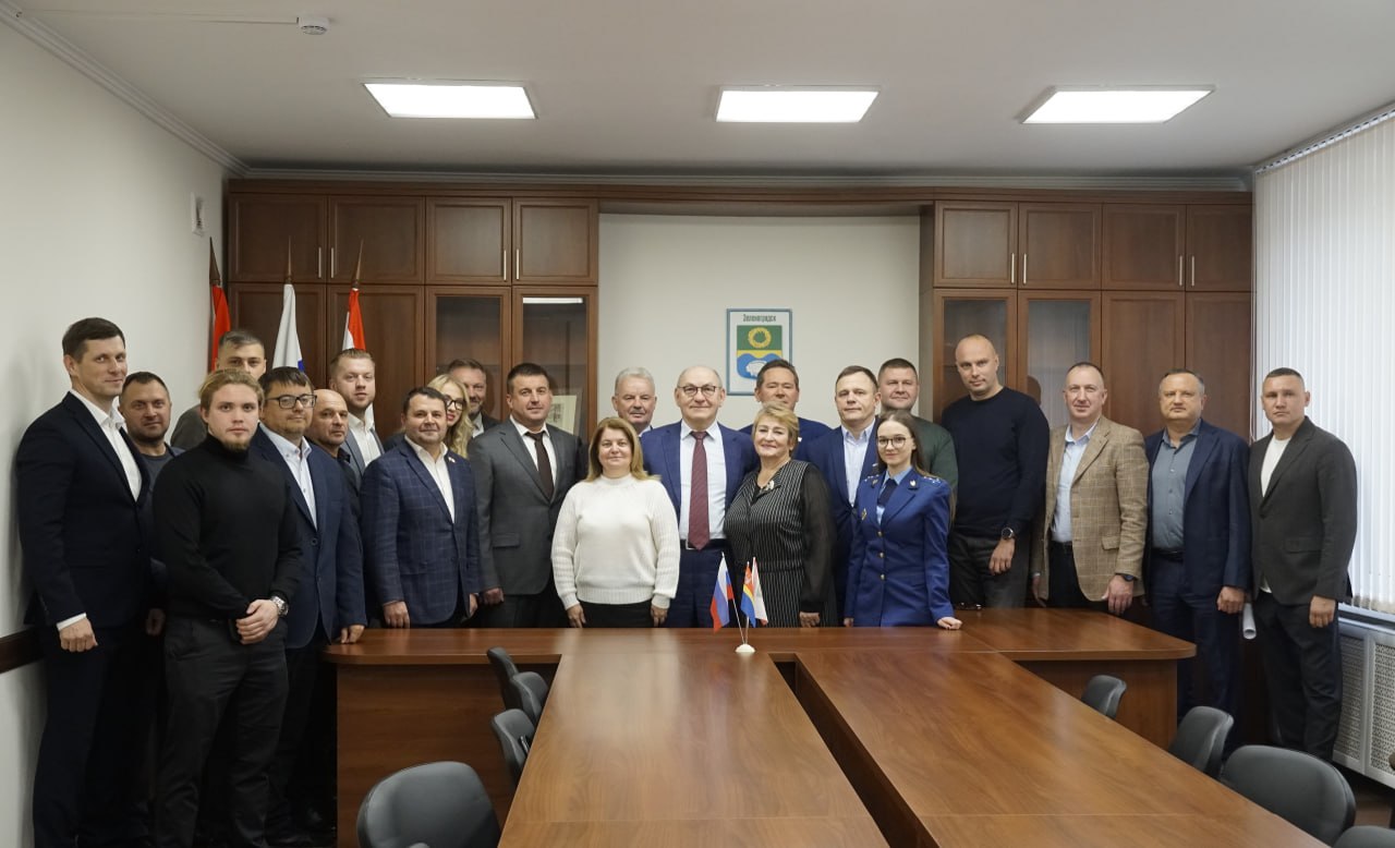 Глава Гусева Китаев сокрушил претендентов в Зеленоградске Глава Гусева Китаев сокрушил претендентов в Зеленоградске