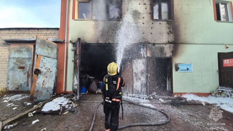 «Остались без химии»: на Нарвской в Калининграде сгорел склад «Остались без химии»: на Нарвской в Калининграде сгорел склад