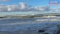 Сегодня Балтийское море показывает характер