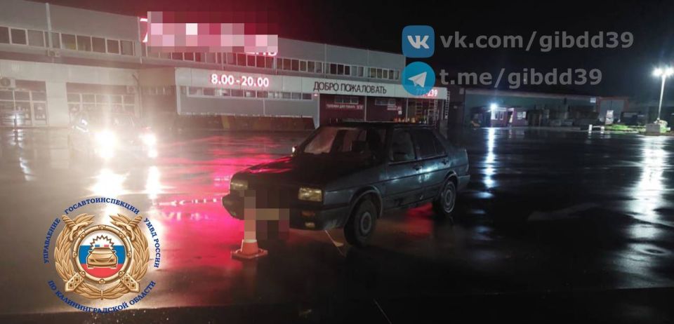 По оперативной информации,сегодня, 17.11.2025 в 18:30 на парковке торгового дома в пос