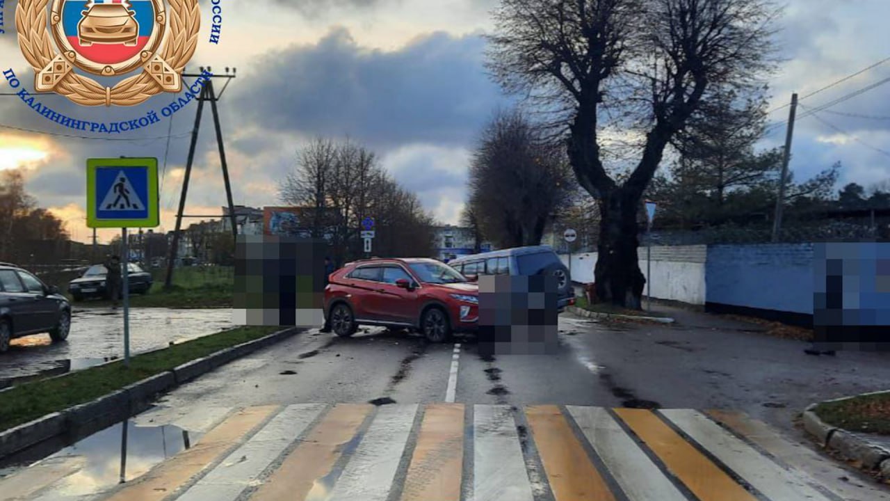 В поселке Янтарном водитель спровоцировал ДТП при повороте налево – пострадавший в больнице