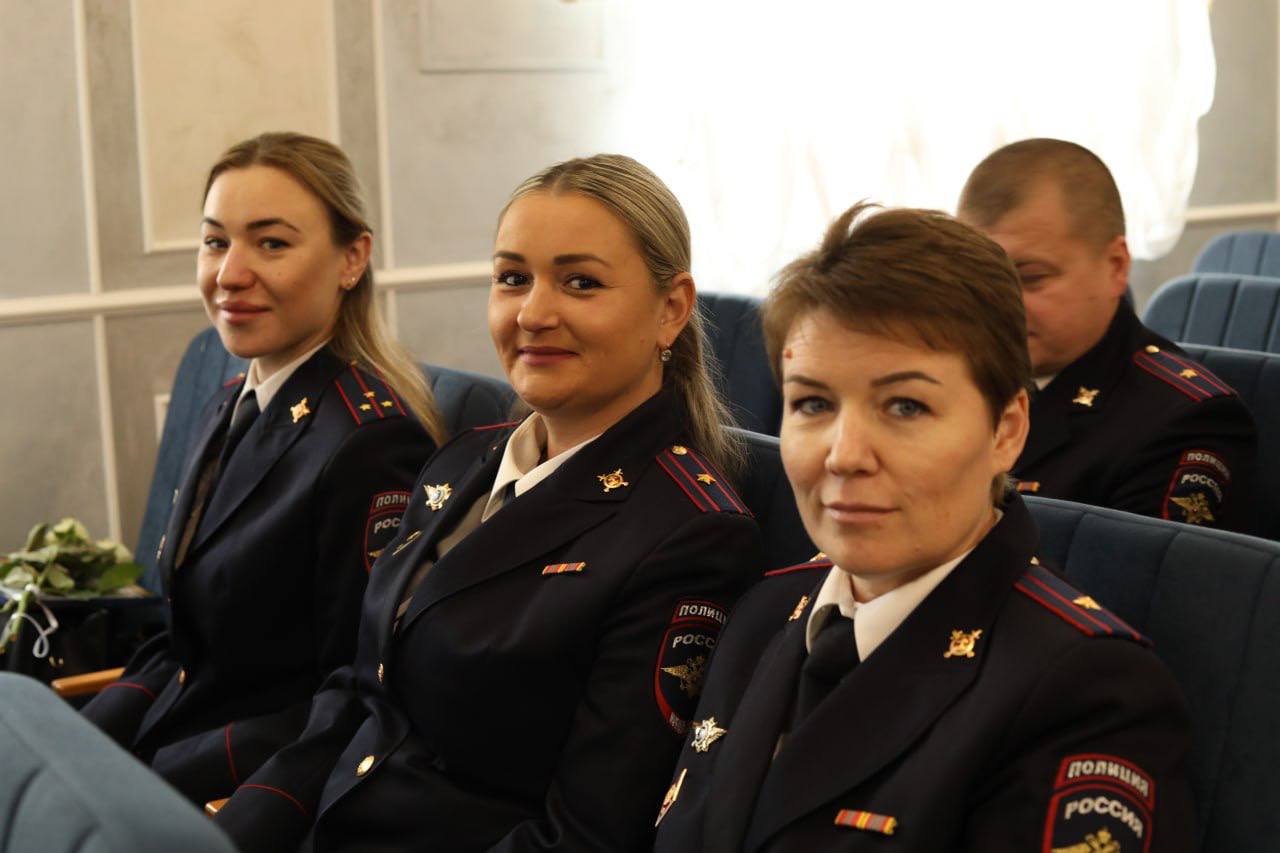 В УМВД России по Калининградской области вручили награды лучшим участковым уполномоченным полиции В УМВД России по Калининградской области вручили награды лучшим участковым уполномоченным полиции