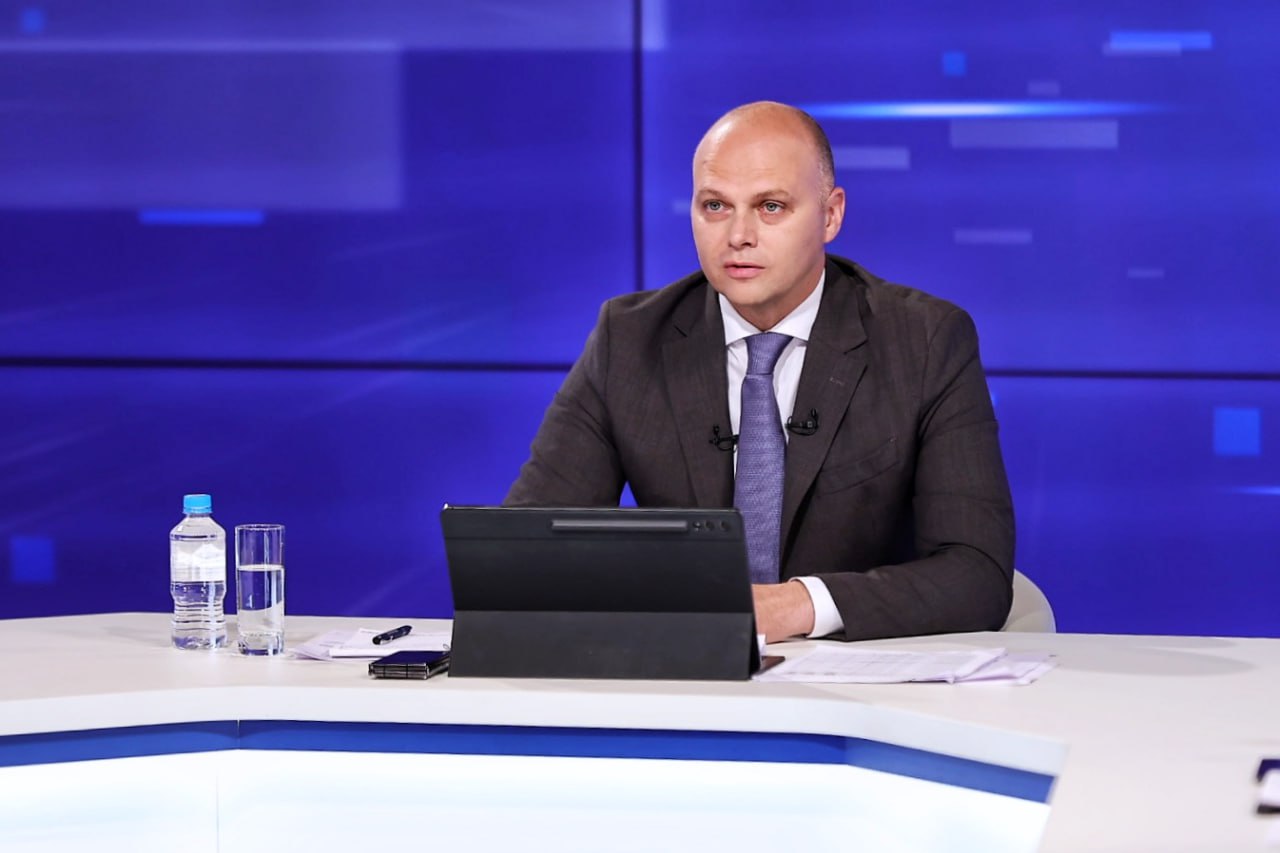 Алексей Беспрозванных расскажет о бюджете Калининградской области в прямом эфире