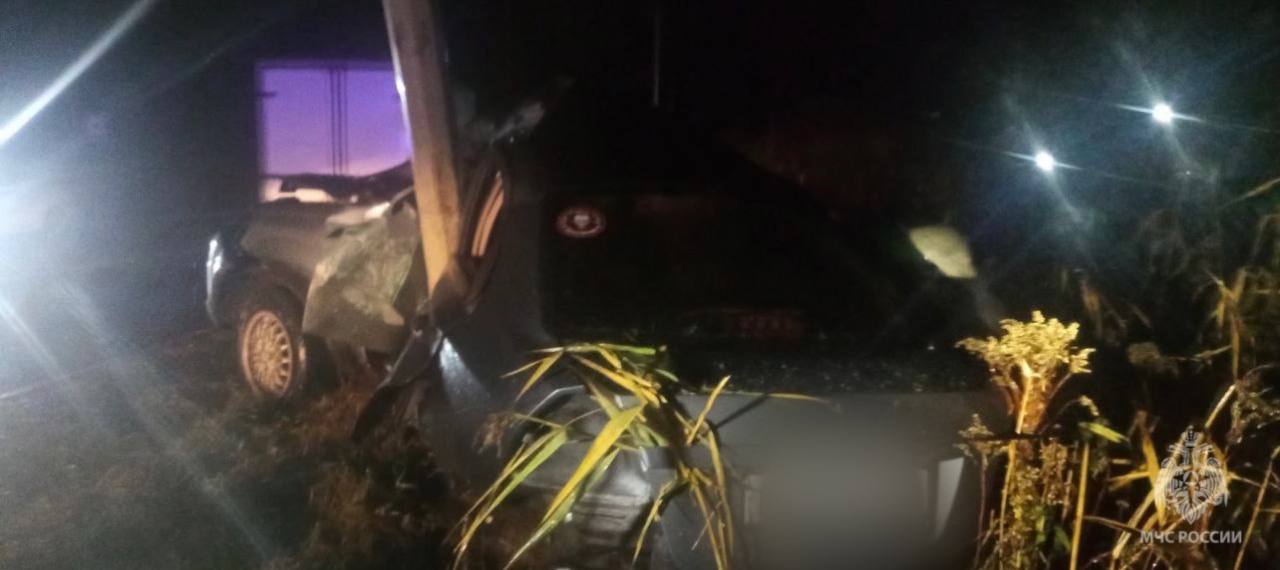 Сотрудники МЧС России реагировали на ДТП в Гурьевском муниципальном округе Сотрудники МЧС России реагировали на ДТП в Гурьевском муниципальном округе