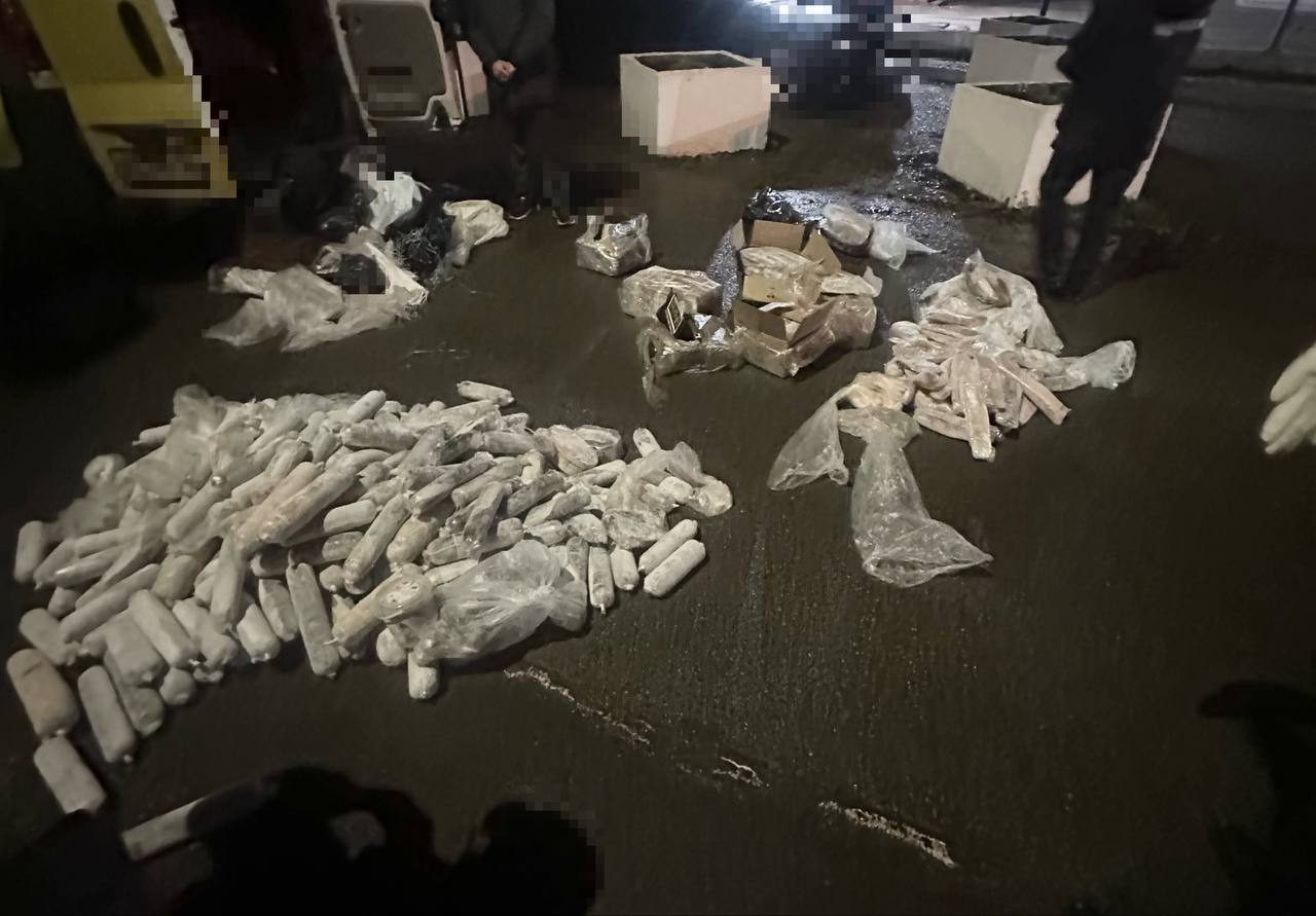 Сотрудниками калининградской транспортной полиции раскрыта кража биоресурсов группой лиц по предварительному сговору на сумму более 26 тыс Сотрудниками калининградской транспортной полиции раскрыта кража биоресурсов группой лиц по предварительному сговору на сумму более 26 тыс