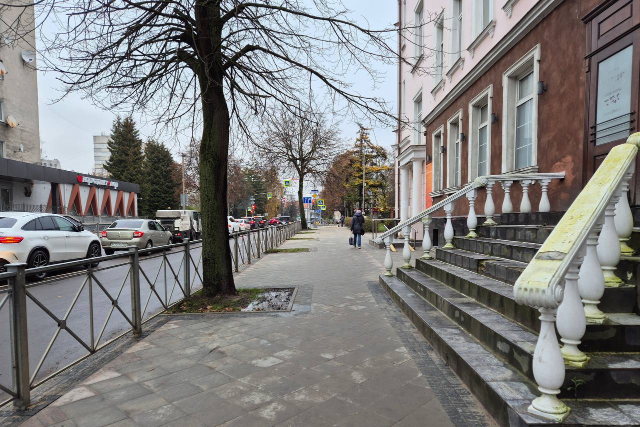 В Калининграде завершили ремонт тротуара на улице Карла Маркса В Калининграде завершили ремонт тротуара на улице Карла Маркса