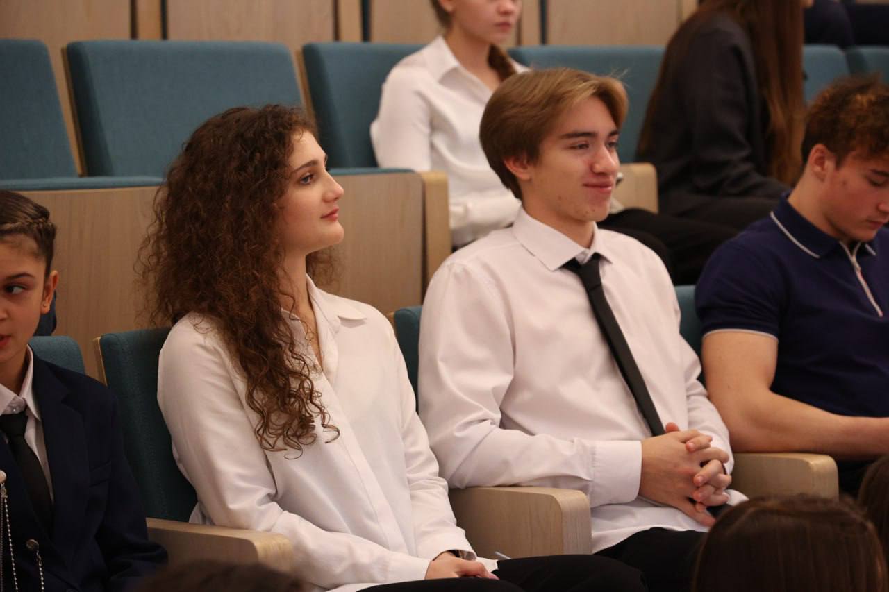 Елена Дятлова: 67 спортсменов Калининграда – городские стипендиаты, сегодня они получили свои именные свидетельства Елена Дятлова: 67 спортсменов Калининграда – городские стипендиаты, сегодня они получили свои именные свидетельства